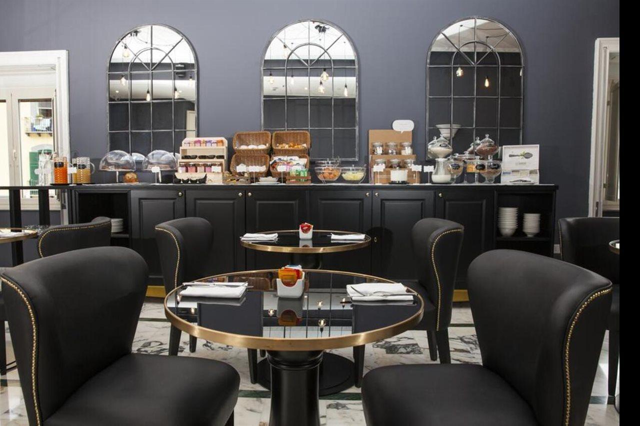 Boutique Hotel Metro 900 Napoli Ngoại thất bức ảnh