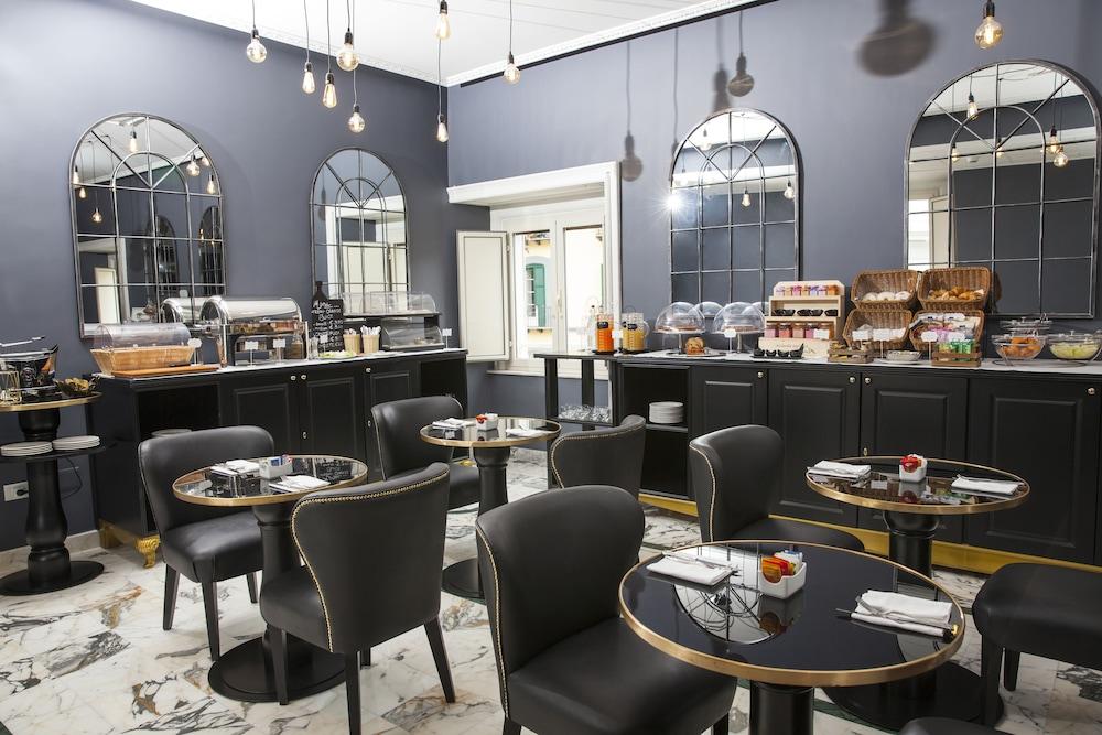 Boutique Hotel Metro 900 Napoli Ngoại thất bức ảnh