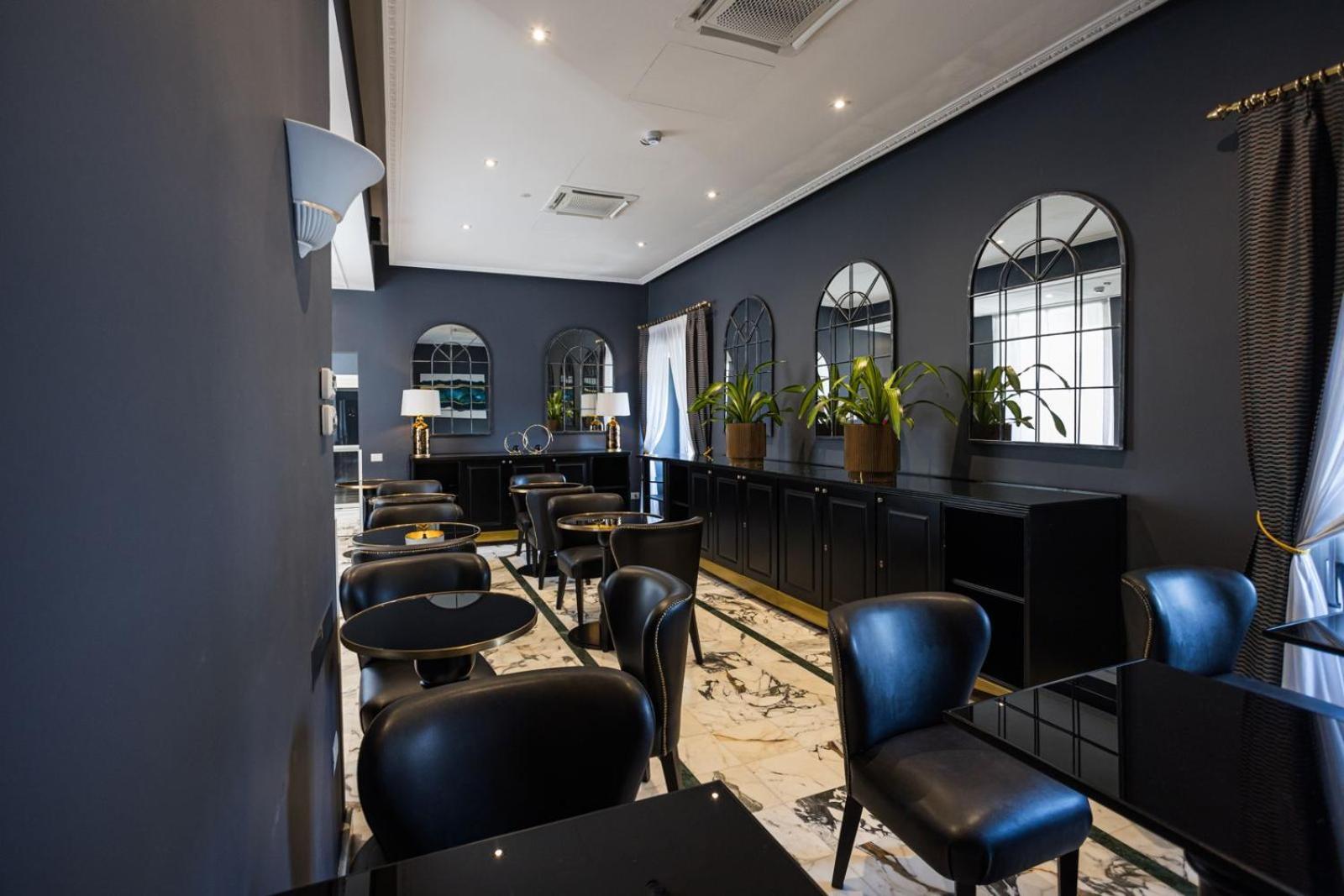 Boutique Hotel Metro 900 Napoli Ngoại thất bức ảnh