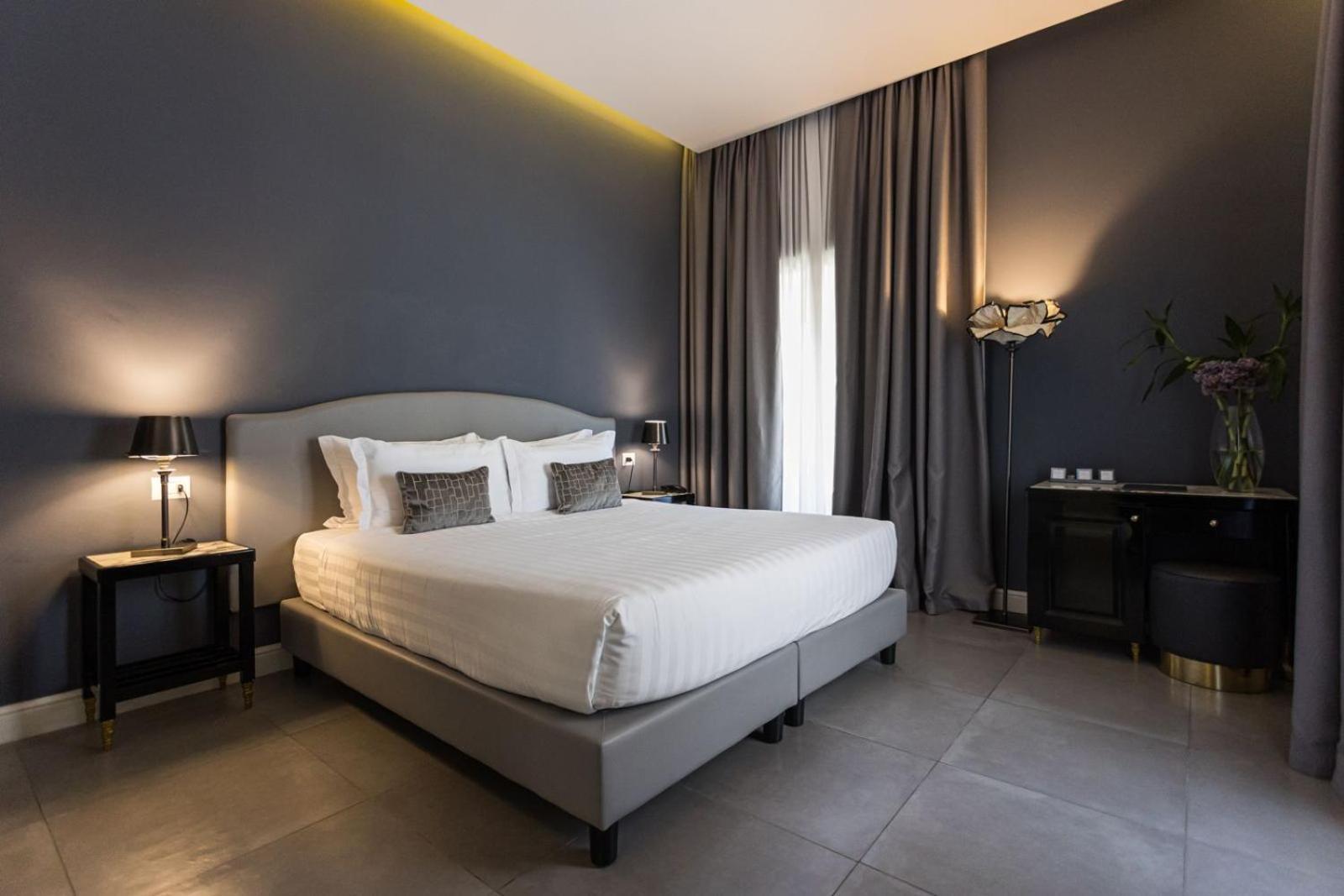 Boutique Hotel Metro 900 Napoli Ngoại thất bức ảnh