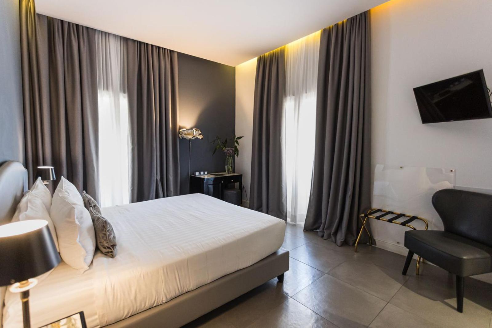 Boutique Hotel Metro 900 Napoli Ngoại thất bức ảnh
