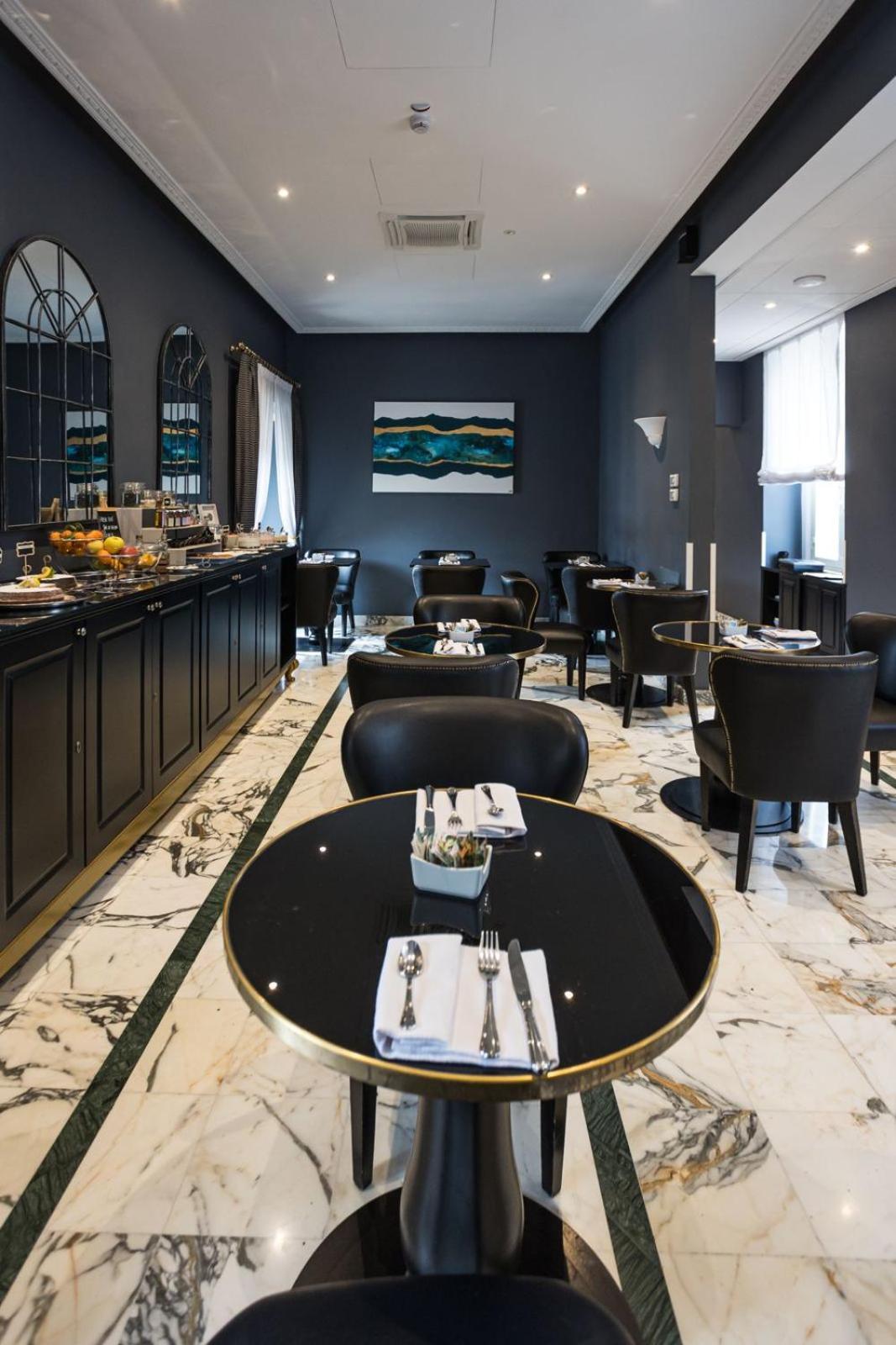 Boutique Hotel Metro 900 Napoli Ngoại thất bức ảnh
