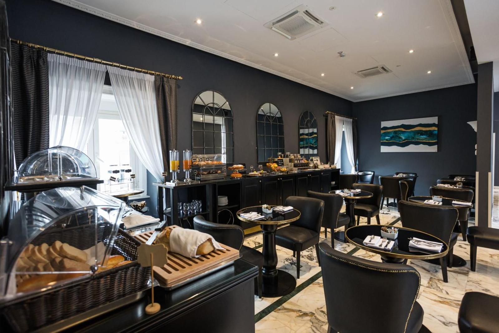 Boutique Hotel Metro 900 Napoli Ngoại thất bức ảnh