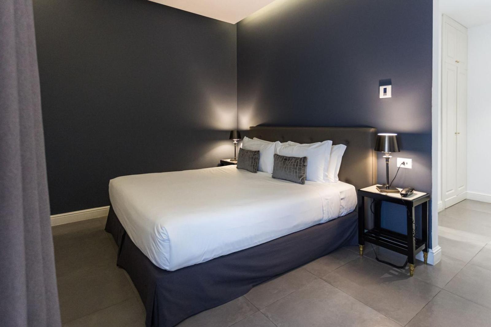 Boutique Hotel Metro 900 Napoli Ngoại thất bức ảnh