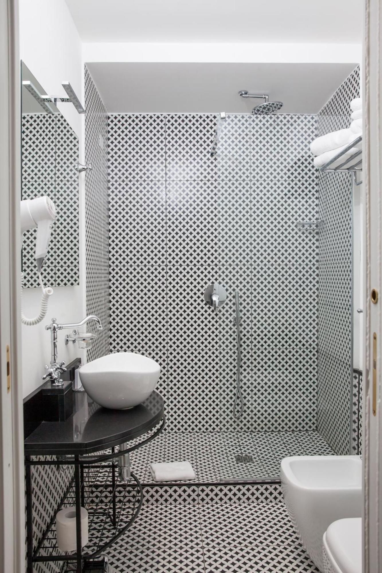 Boutique Hotel Metro 900 Napoli Ngoại thất bức ảnh