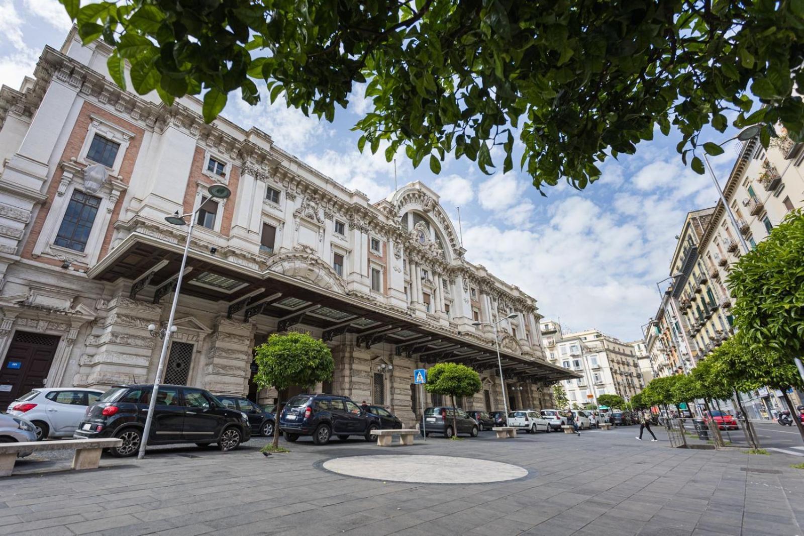 Boutique Hotel Metro 900 Napoli Ngoại thất bức ảnh